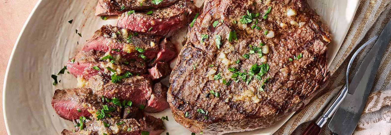 Aguayón a la Parrilla con Mantequilla de Ajo - El Rey Foods